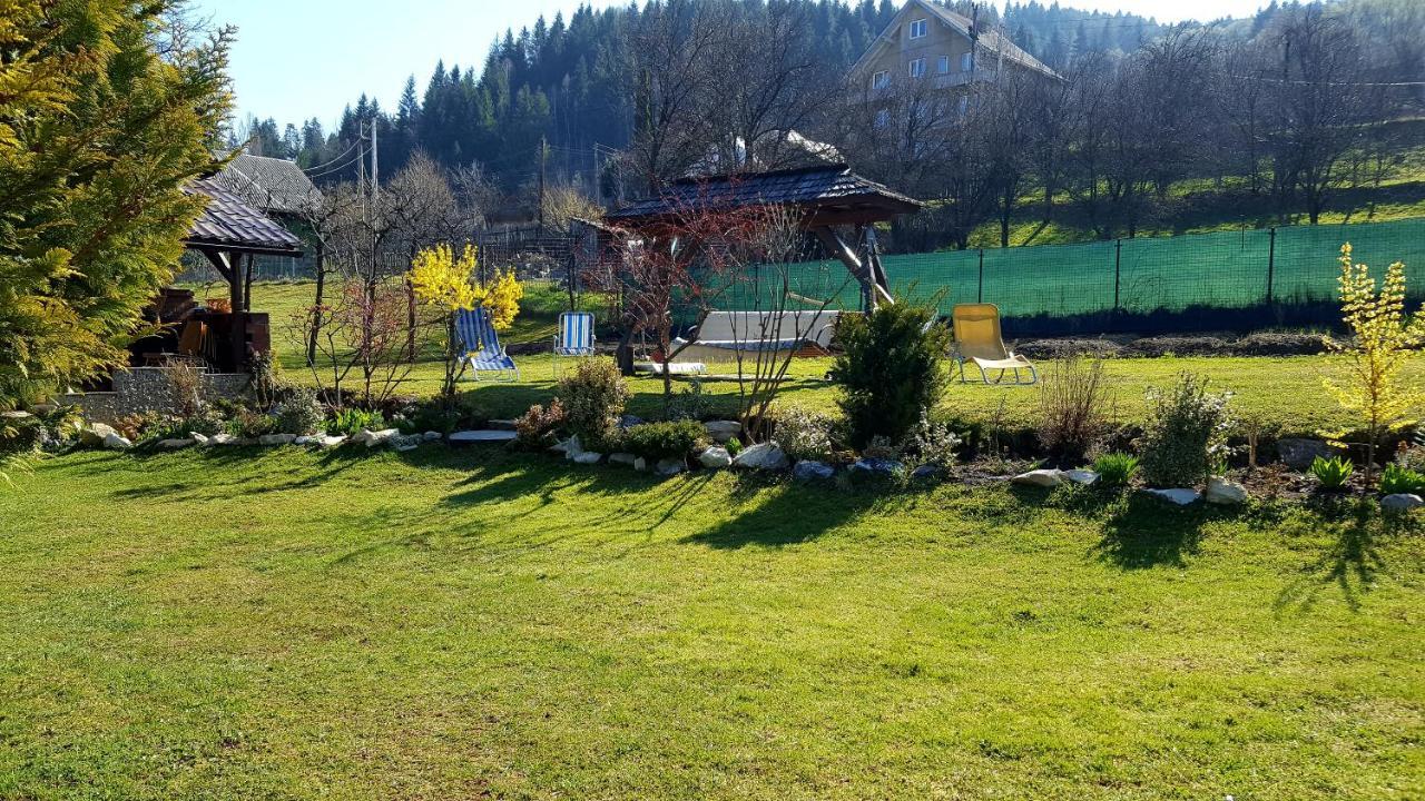 Cabana Rustic Borşa Eksteriør billede