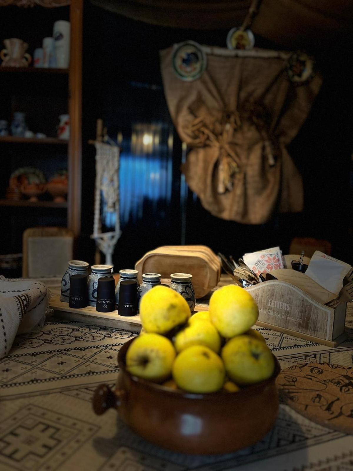 Cabana Rustic Borşa Værelse billede